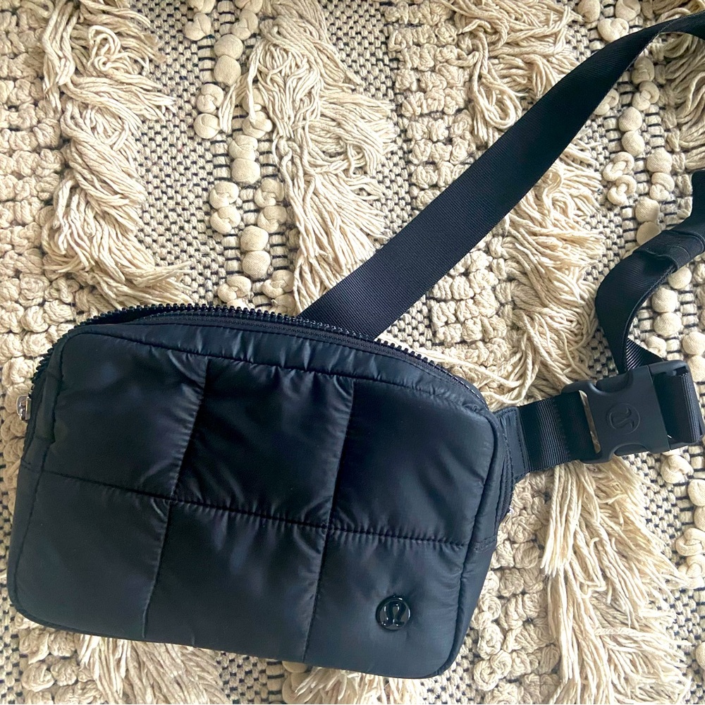 Lululemon Quilted Grid Belt Bag 1.5L